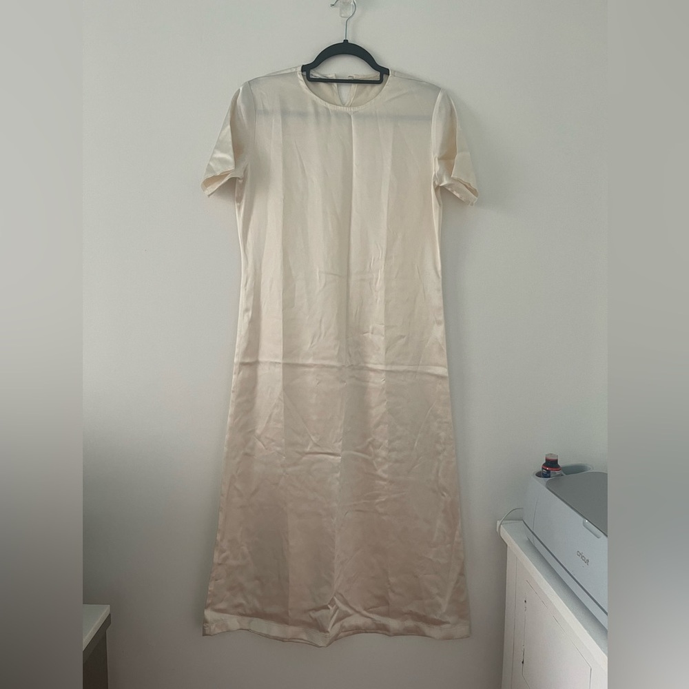 Elegant Cream Dress /LA Collection